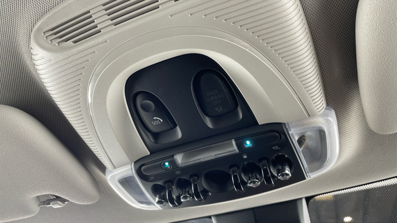 MINI Hatchback 1.5 Cooper Classic 3dr Auto Petrol Hatchback